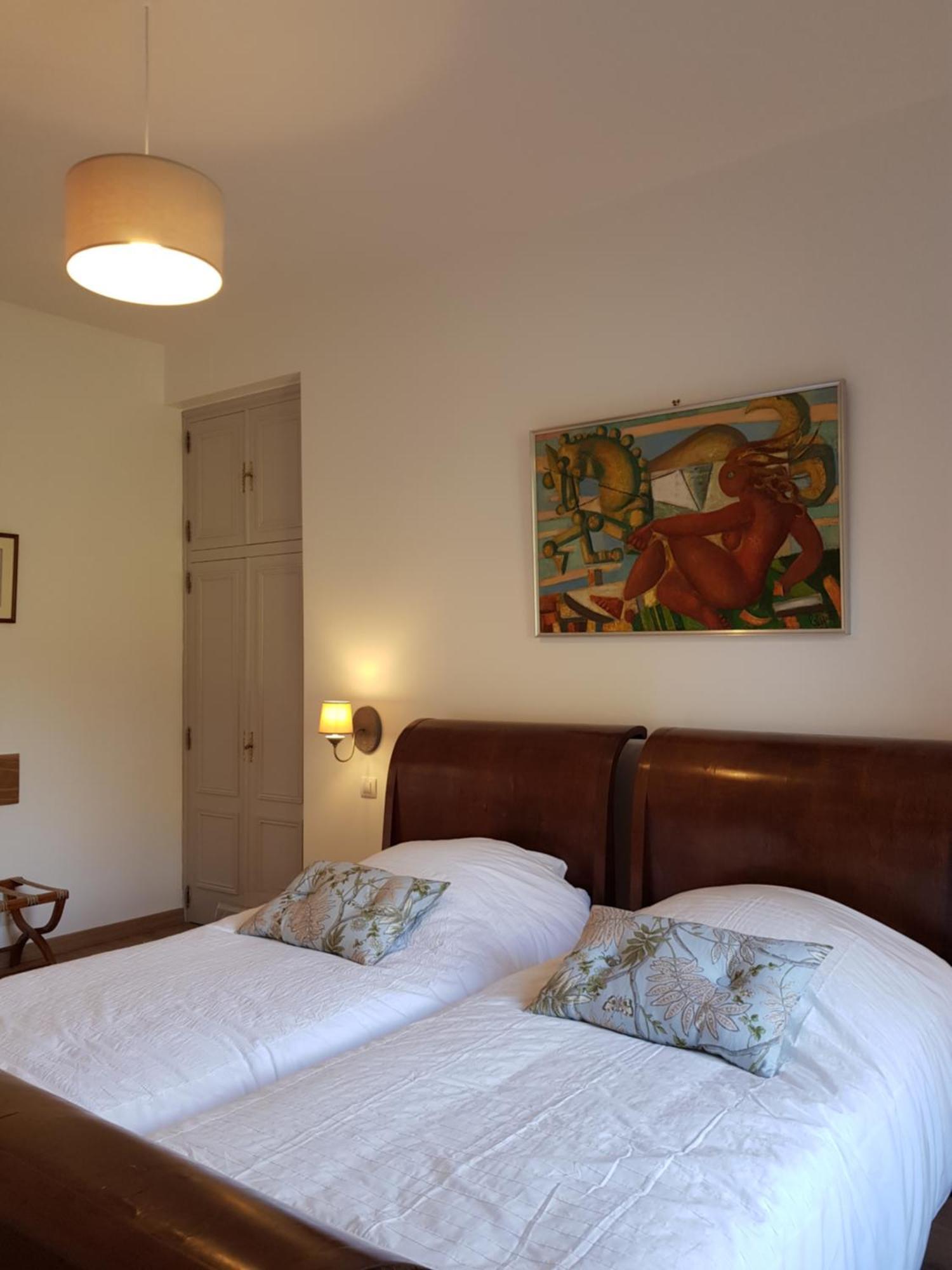 Chateau De Salvert - 4 Gites - 32 Personnes Neuille Bagian luar foto
