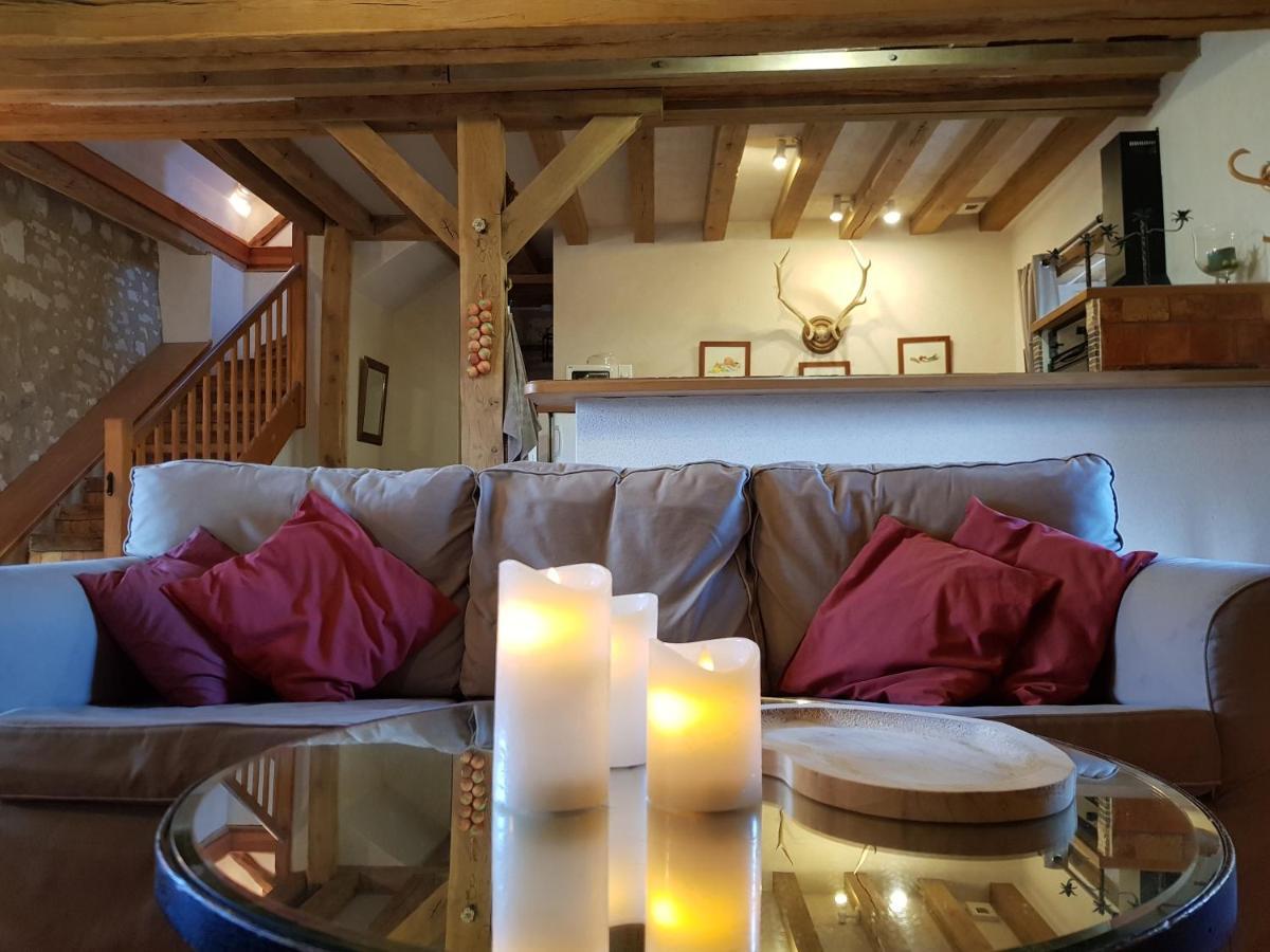 Chateau De Salvert - 4 Gites - 32 Personnes Neuille Bagian luar foto